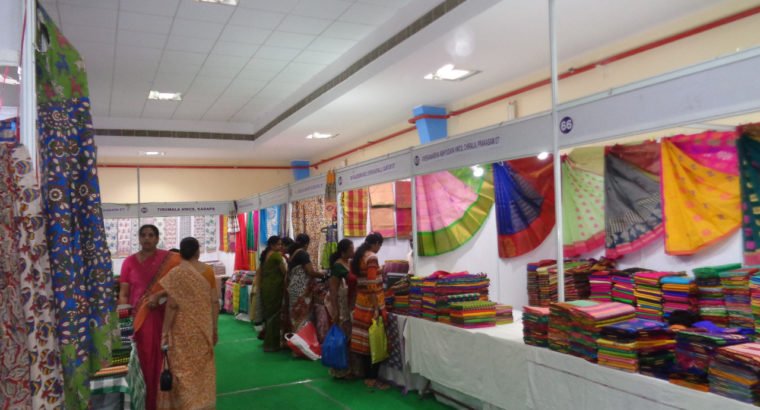 National Handloom Expo 2018 at SRMT Function Hall, Kakinada