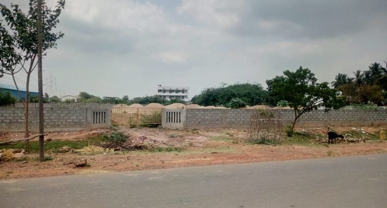 Commercial Site for Sale at Main Road, Vakalapudi, Kakinada