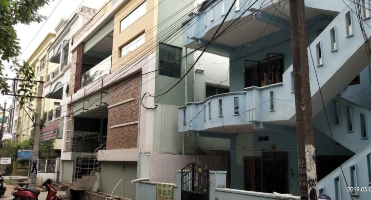 G +1 Commercial Building For Rent at Danavaipeta, Rajahmundry