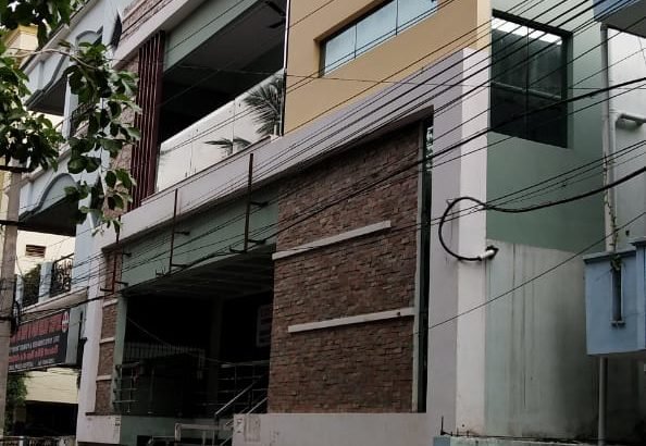 G +1 Commercial Building For Rent at Danavaipeta, Rajahmundry