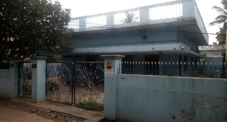 Old Individual House For Sale at Srinivasa Nagar, Gaigalpadu