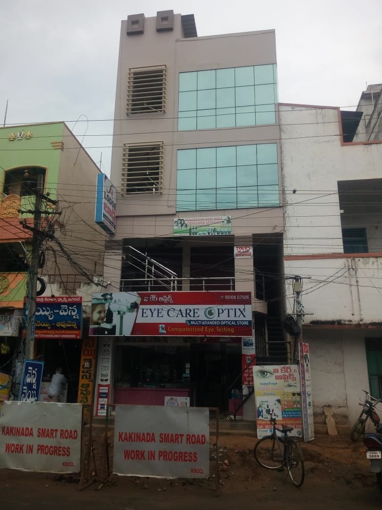 Commercial Space – 1st Floor for Rent at Gamjam Vari Street, Kakinada