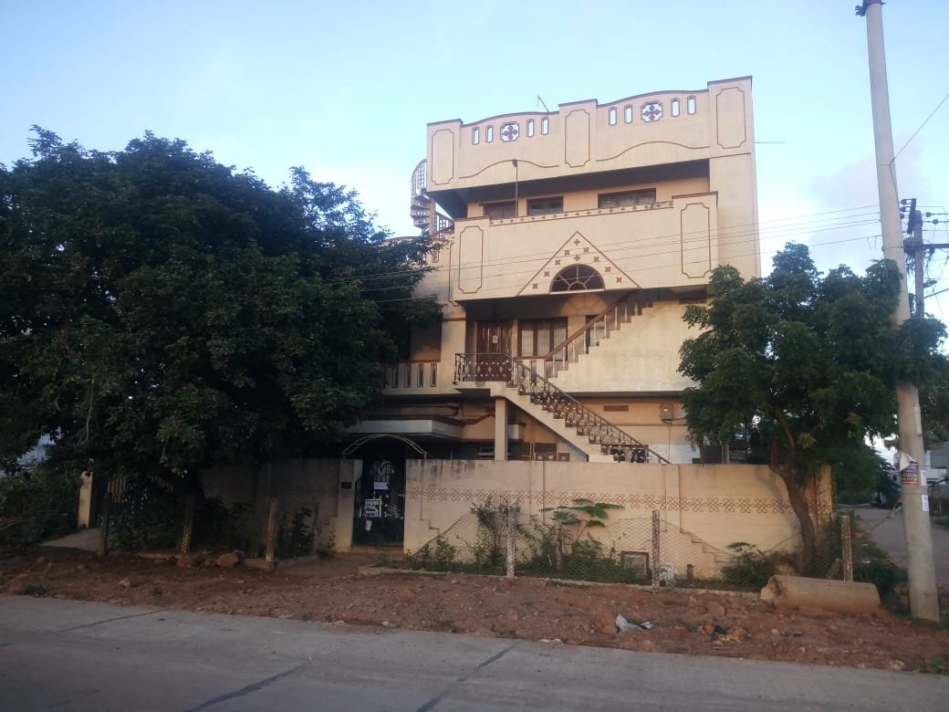 G +2 Commercial Building For Rent (Boys/ Girls) Hostel at RR Nagar, Kakinada