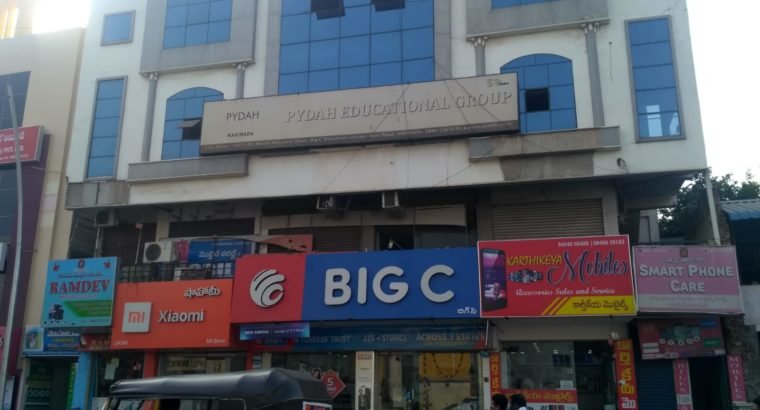 G +3 Commercial Building For Rent near Gold Market Center, Kakinada