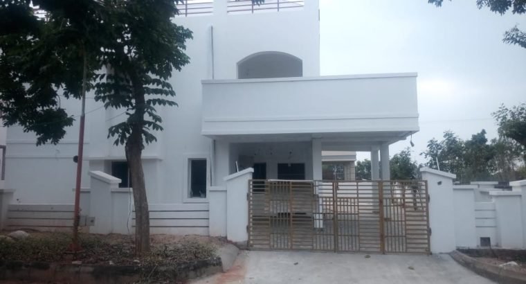 4BHK Villas For Sale / Lease at Bridge County, Rajamundry