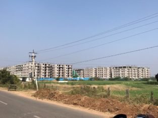 Commercial Open Site For Sale at Gannavaram to Purushothapatnam, Mustabad Road, Gannavaram.