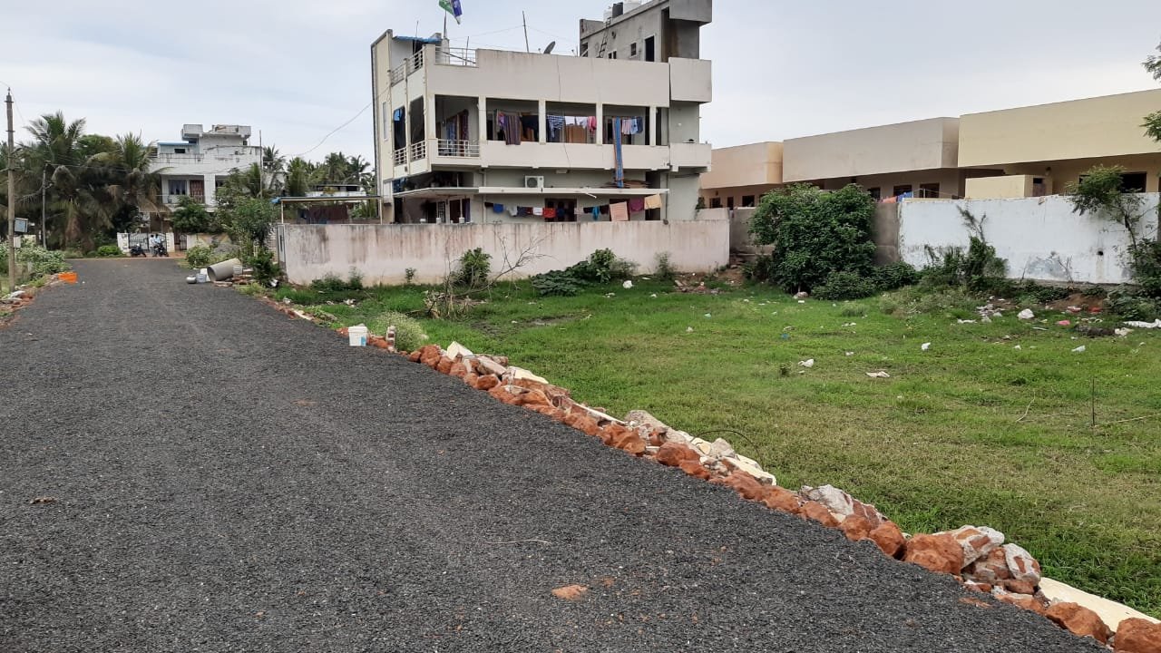 Site For Sale at Kamanagaruvu Road, Medha Gardens, Amalapuram