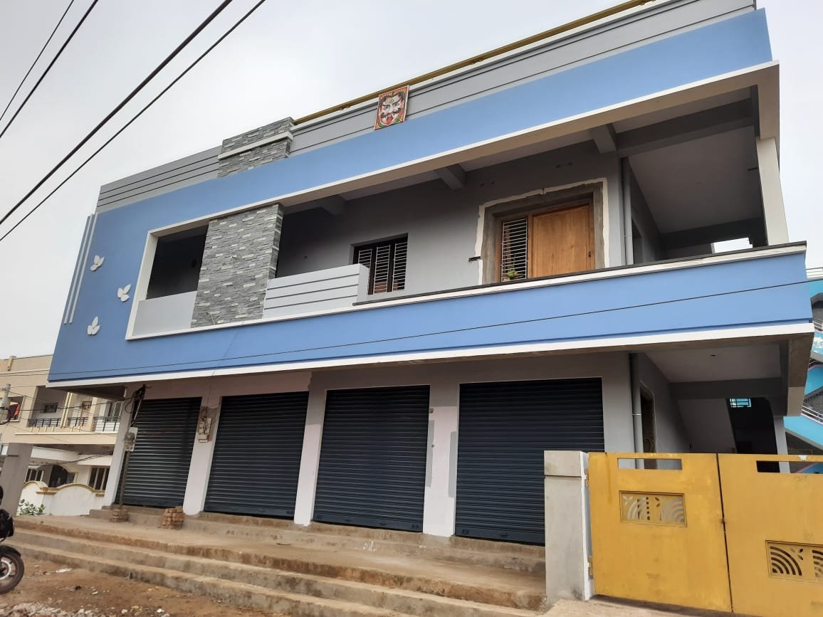 G +1 Commercial Building For Rent at Main Road, Valasapakala Kakinada.