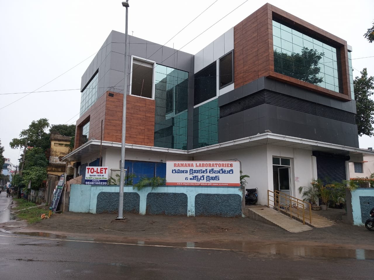 Commercial Space for Rent / Lease at Balajichervu, Kakinada