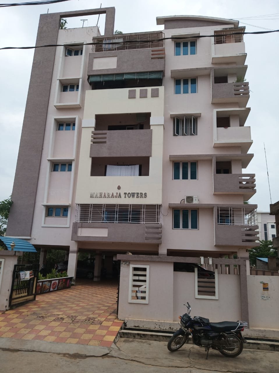 3BHK Flat For Rent at Rajeswari Nagar, Kakinada