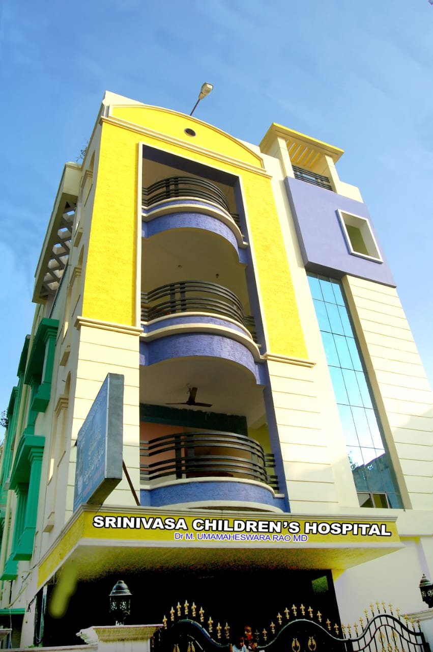 G +3 Building Ground and First Floor Children’s Hospital For Rent at Baaruvari Veedhi, Anakapalli