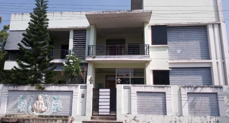 G +1 Commercial Building Space for Rent at Seven Hills Road, Pallamraju Nagar ,Kakinada.