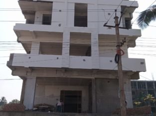 G +3 Commercial Building For Rent at Main Road, Thatipaka