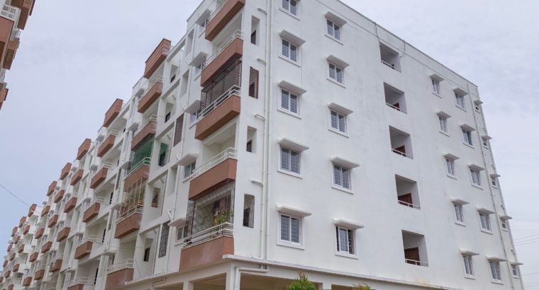 3BHK & 2BHK Flats for Sale at Gated Community, GSL Hospital Backside, Rajamahendravaram