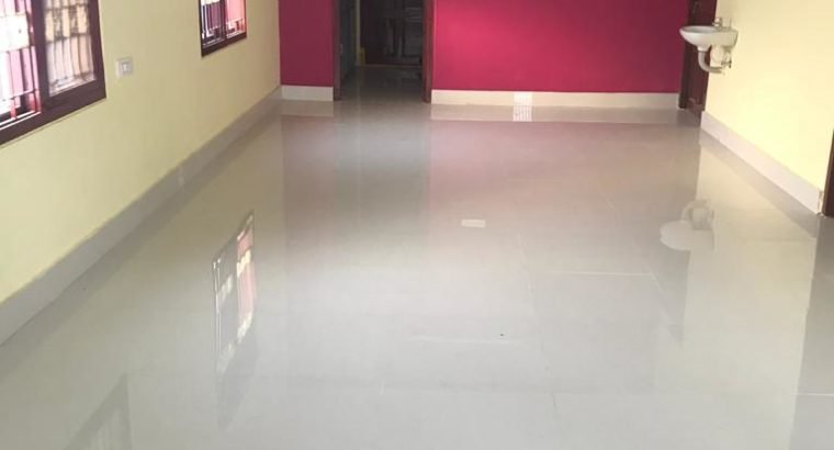 G+2 Commercial Building Space For Rent at Old Somalamma Temple Street, Rajahmundry.