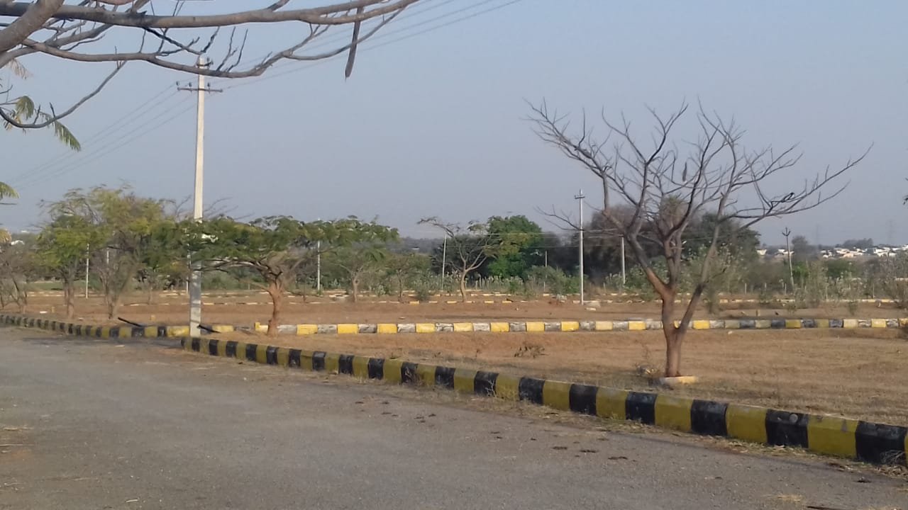 Residential Land for Sale at Kovvur, Kakinada Rural.