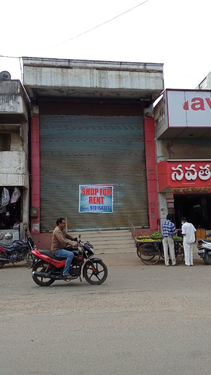 G +1 Commercial Building For Rent at Cinema Road, Amalapuram.